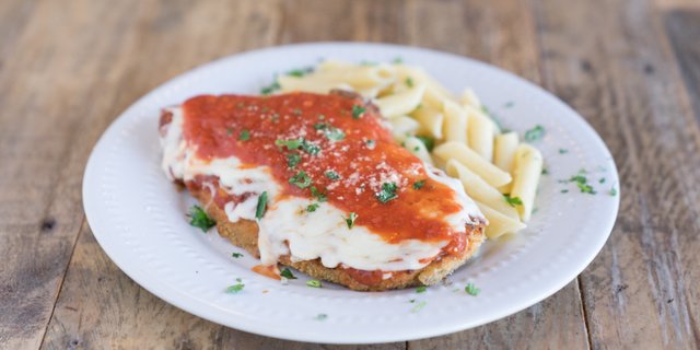Chicken Parmigiana Tray