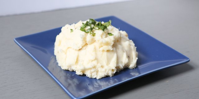 Roasted Garlic Mashed Potatoes