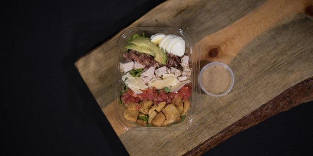 Cobb-Caesar Salad Box
