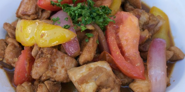 Chicken Stir-Fry Saltado