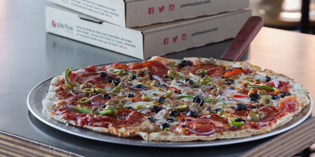 Pie-Lovely Large Pizza Bundle