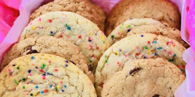 Cookie Box