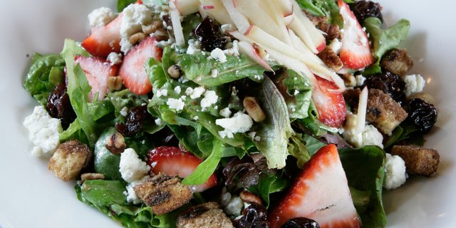 "TR" House Salad