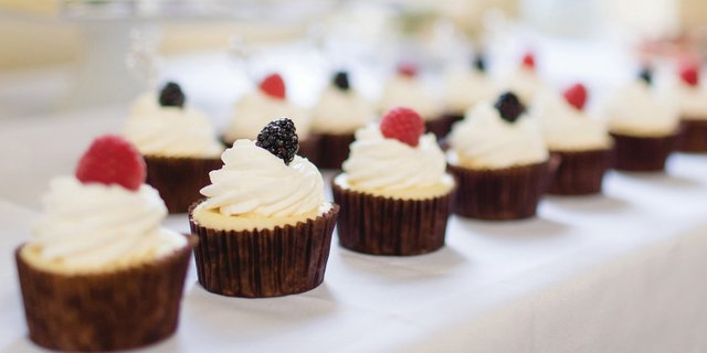 Soufflé Cheese Cupcakes