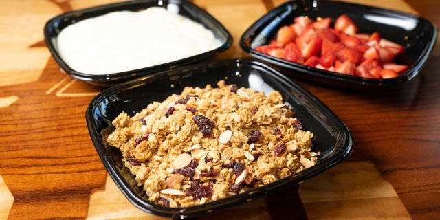 Vanilla Strawberry Granola Parfait