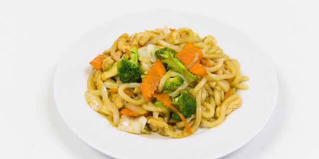 Chicken Yakisoba