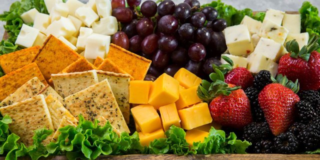 Cheese & Fruit Tray