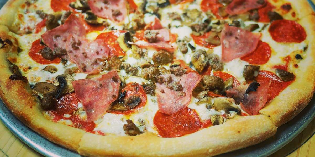 Sal's Family Pizza
