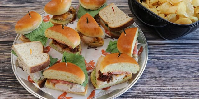 Sandwich Package for 10