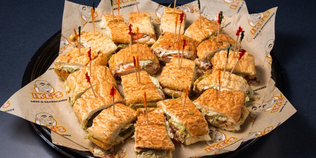 The Essential Tray