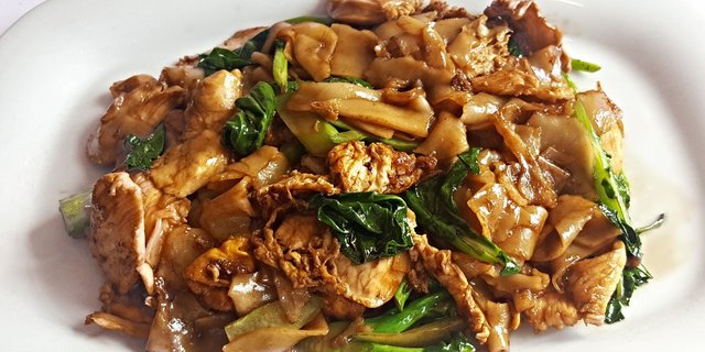 Pad See Ew Noodles
