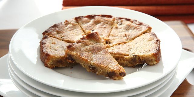 Deep-Dish Cookie