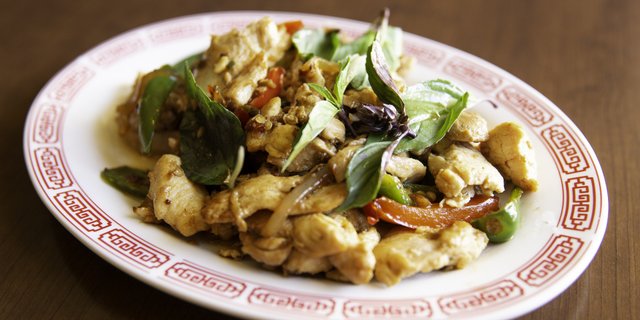 Spicy Basil Stir-Fry (Pad Gra-Pow)