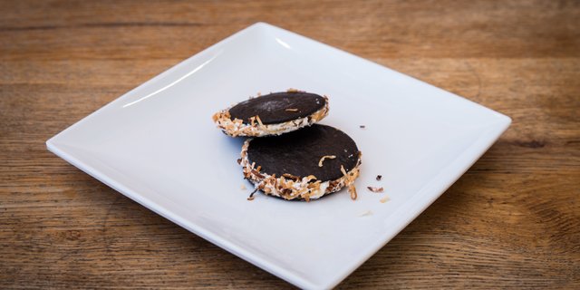 Chocolate Coconut Cookie Sandwich
