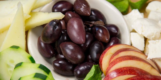 Mediterranean Cheese & Fruit