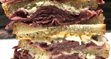 Beef Brothers Deli & Catering
