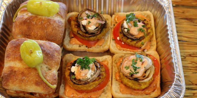 Chicken Sliders