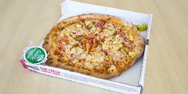 Tropical Luau Pizza