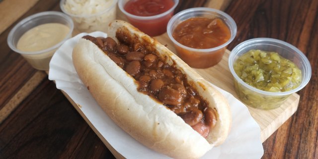 Skinless Turkey Chili Hot Dog