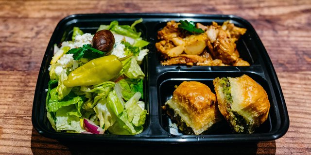 Gyro & Baklava Boxed Lunch