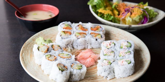 Maki Sushi Platter