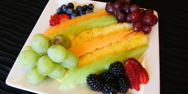 Seasonal Fruit Platter