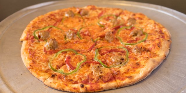 Sausage & Peppers Pie