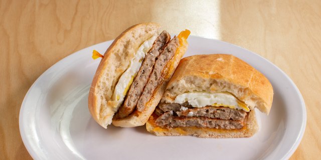 Breakfast Sandwich Tray
