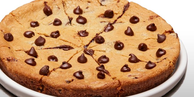 Big & Chewy Chocolate Chip Cookie