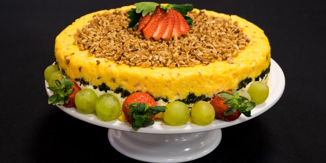 Cheddar Chutney Torte