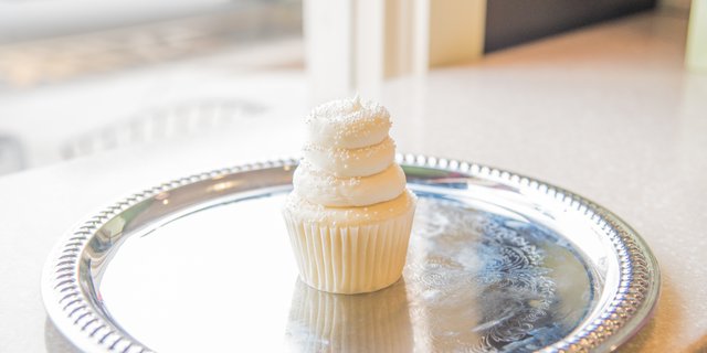 Wedding Cake Cupcakes
