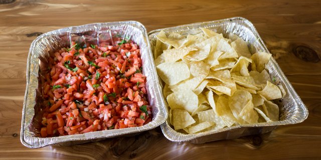 Pico de Gallo & Chips