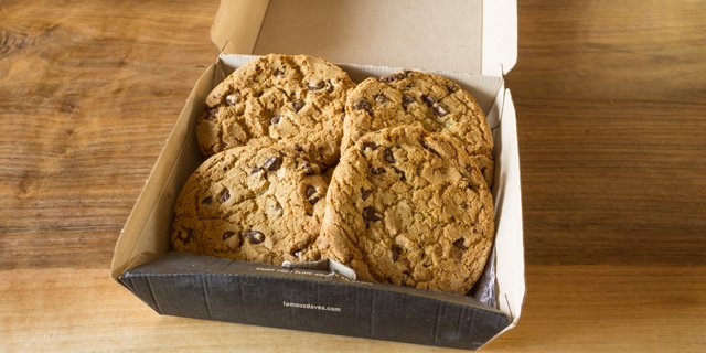 Chocolate Chunk Cookies
