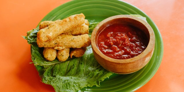 Mozzarella Sticks