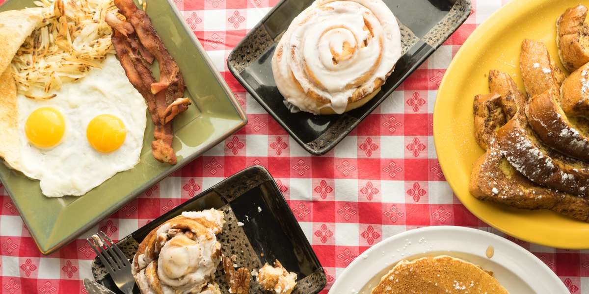 Homie's Cinnamon Rolls