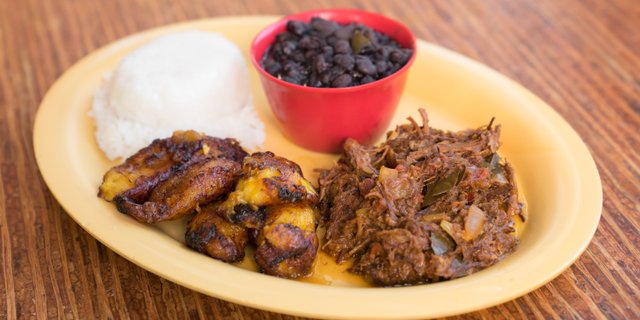 Shredded Beef Pabellón Plato