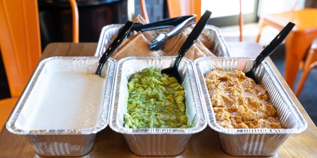 3-Spread & Pita Platter