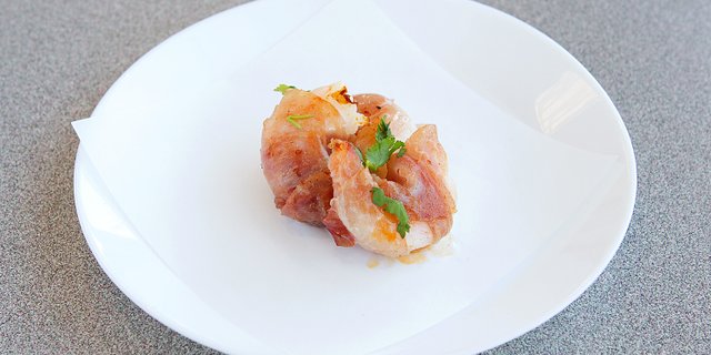 Prosciutto Prawns