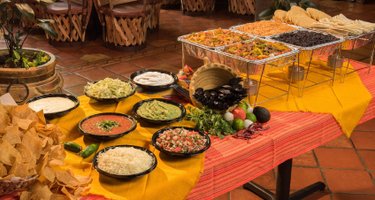 Azteca Restaurant-Cantina