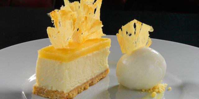 Pineapple Cheesecake