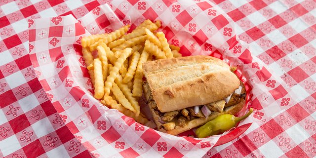 Chuck's Grilled Chicken Hoagie