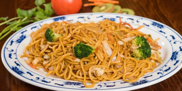 Vegetable Lo Mein