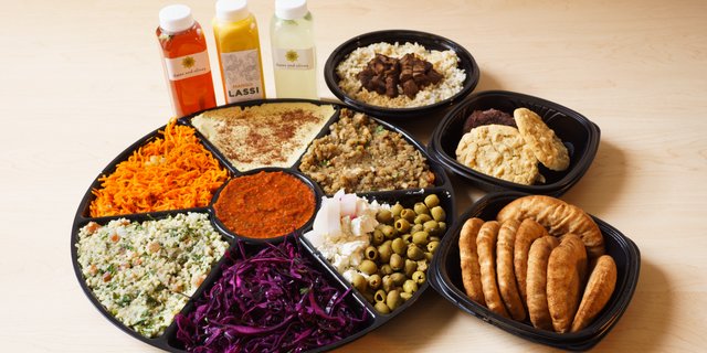 Dates & Olives Premium Spread