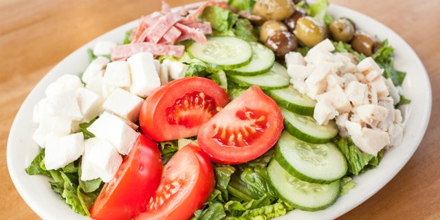 Mediterranean Salad