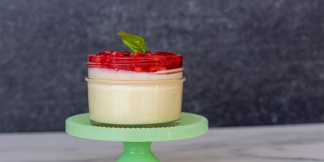 White Divinity Mousse Cups