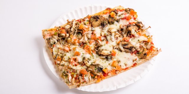 Pizza con 3 Funghi