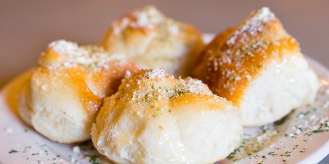Garlic Knots