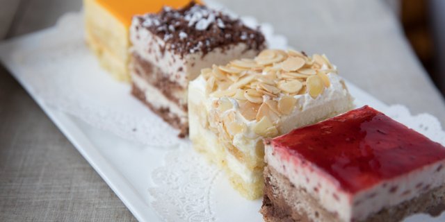Cake Platter