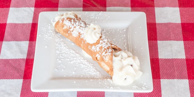 Cannoli