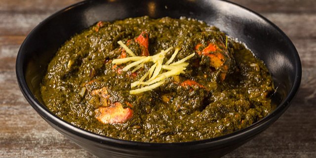 Chicken Saag Tikka